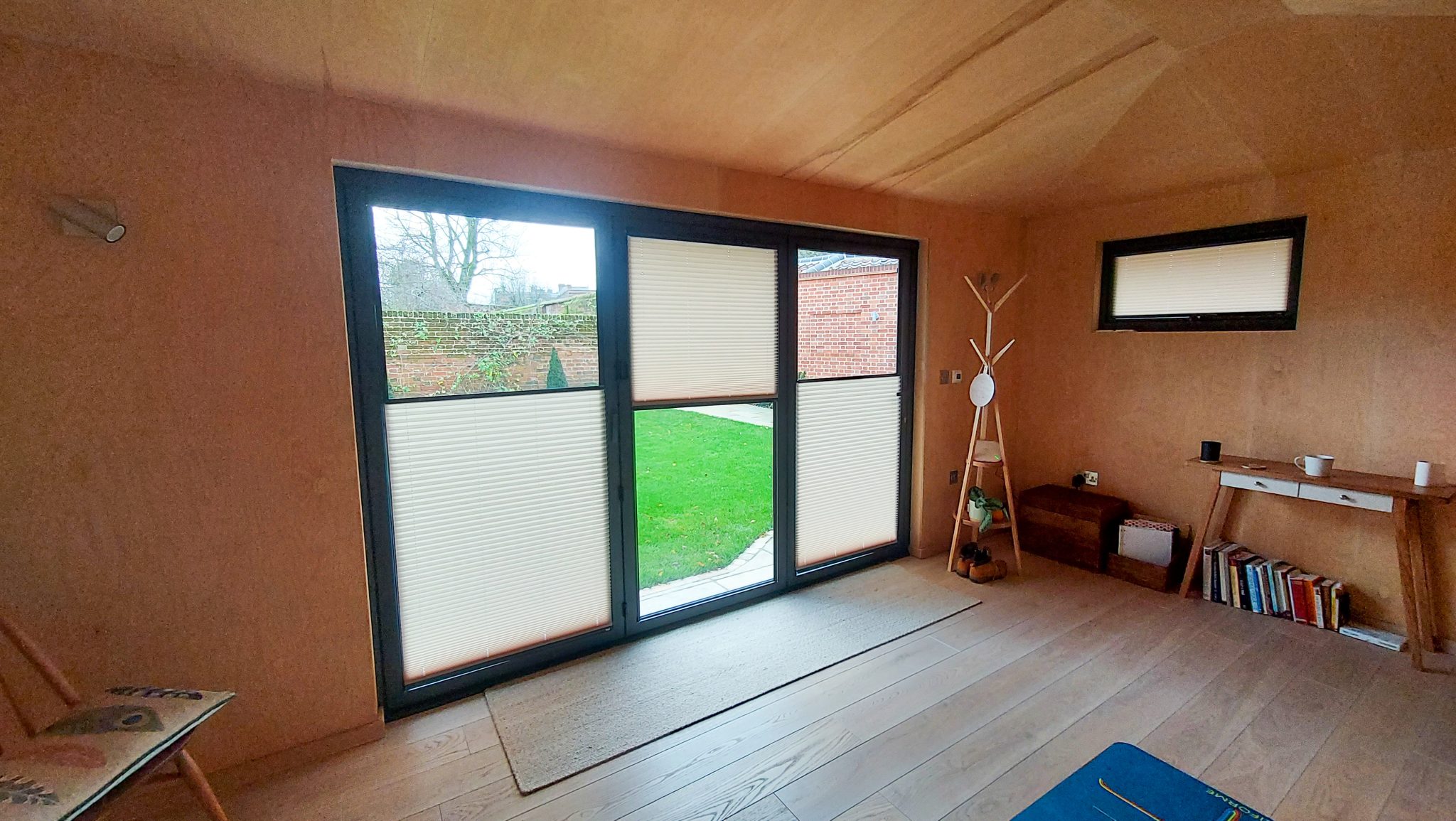 Blinds for Summerhouses